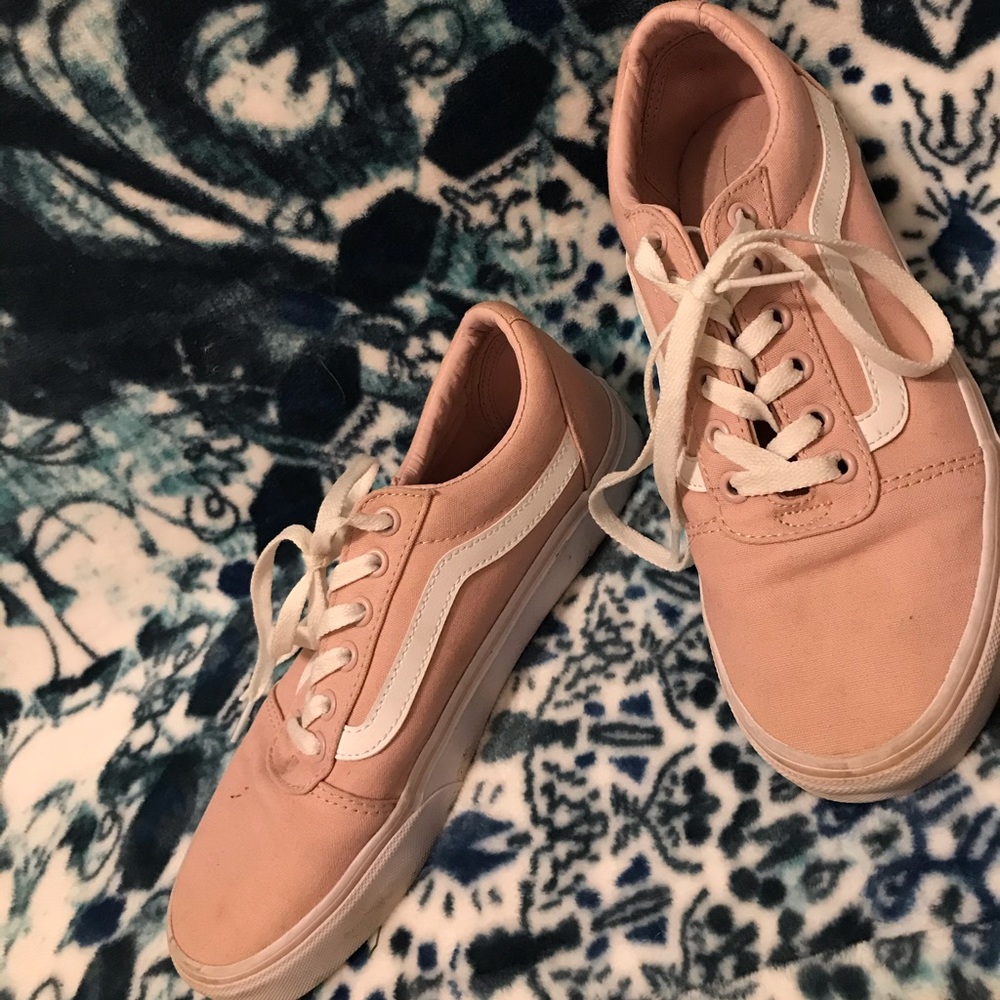 LIGHTLY USED VANS ~ pink vans with pinstripe